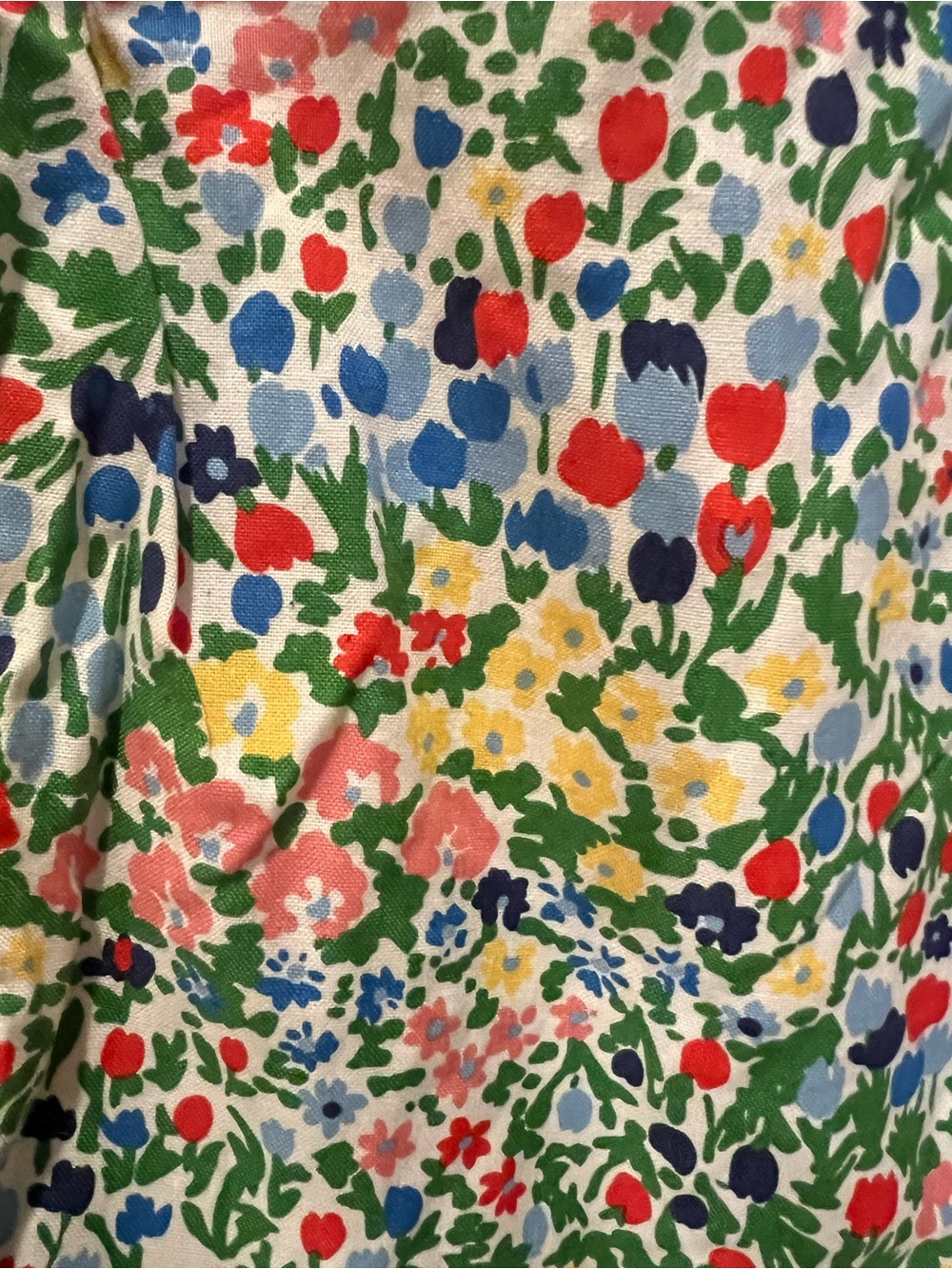 Retrolicious Floral Dress in White, Green, Red, Blue, Yellow - Picture 4 of 4